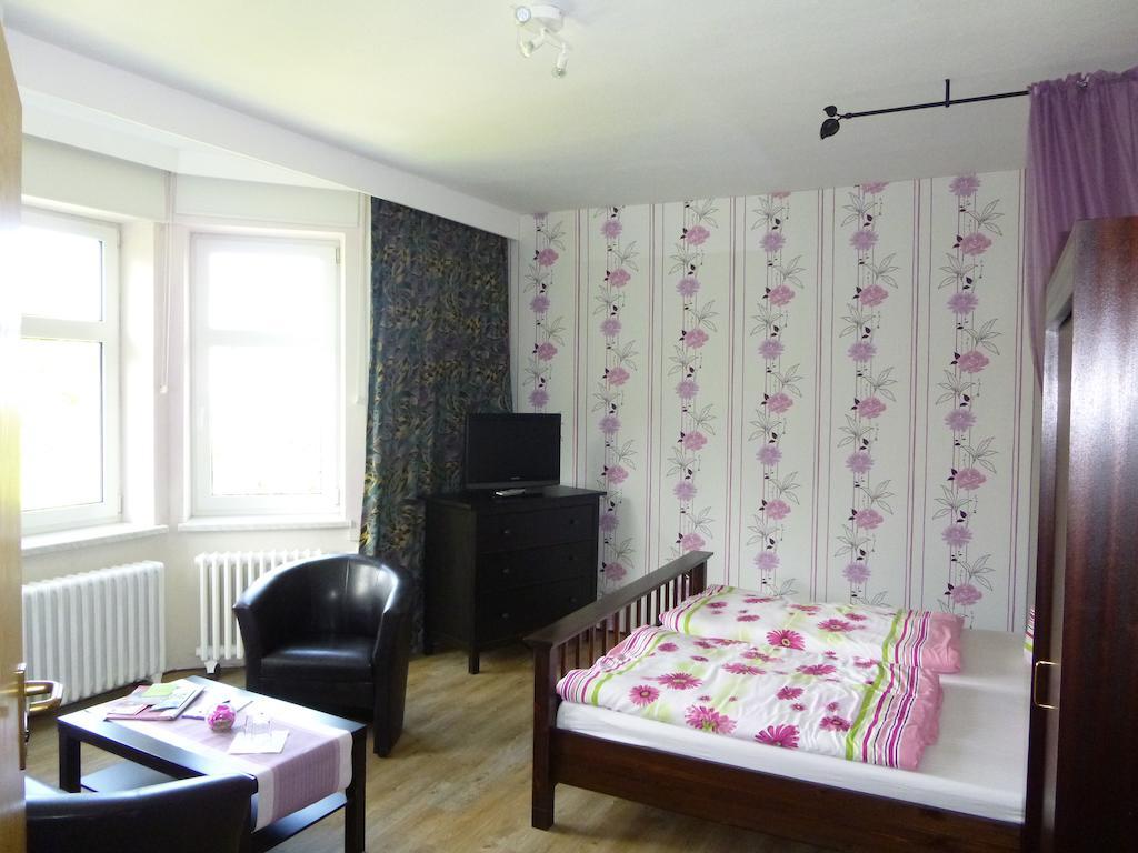 Pension Haus Am Waldesrand Оберхоф Стая снимка