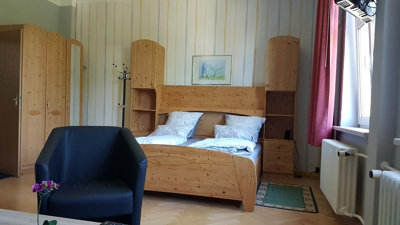 Pension Haus Am Waldesrand Оберхоф Екстериор снимка